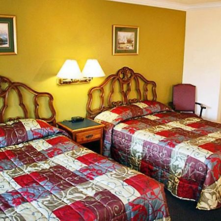 Motel 6 Cal Expo Sacramento McClellan Quarto foto